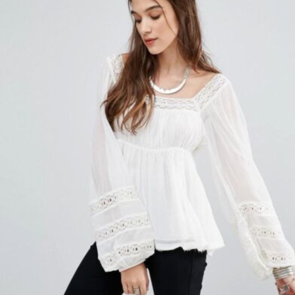 Free People Moonchaser Peasant Top, size S